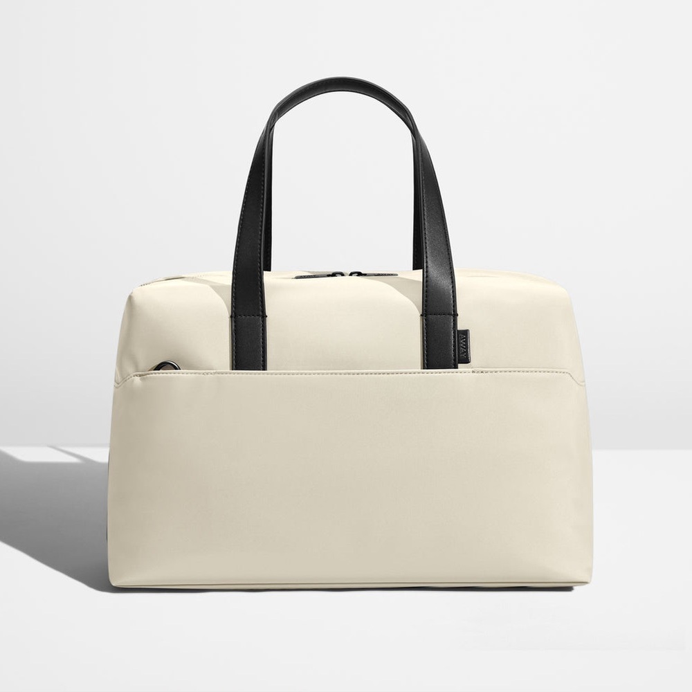 Away the everywhere bag in salt white
